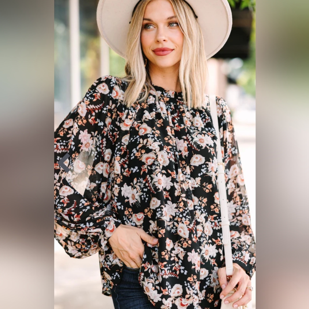 Ecowish Black Floral Blouse Size M
